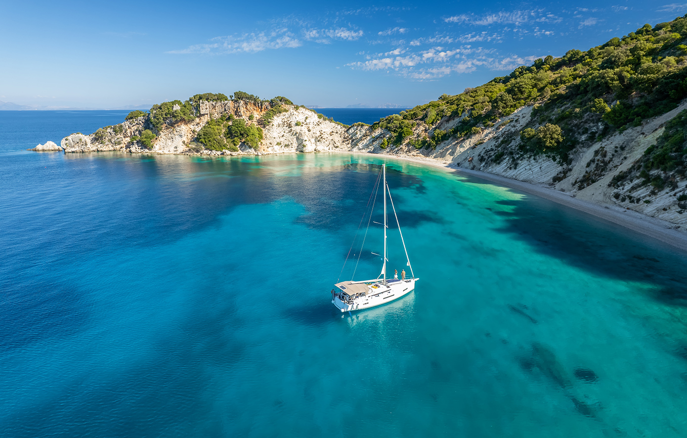 Το Γιδάκι είναι η ωραιότερη παραλία της Ιθάκης και πρέπει να την επισκεφθείς