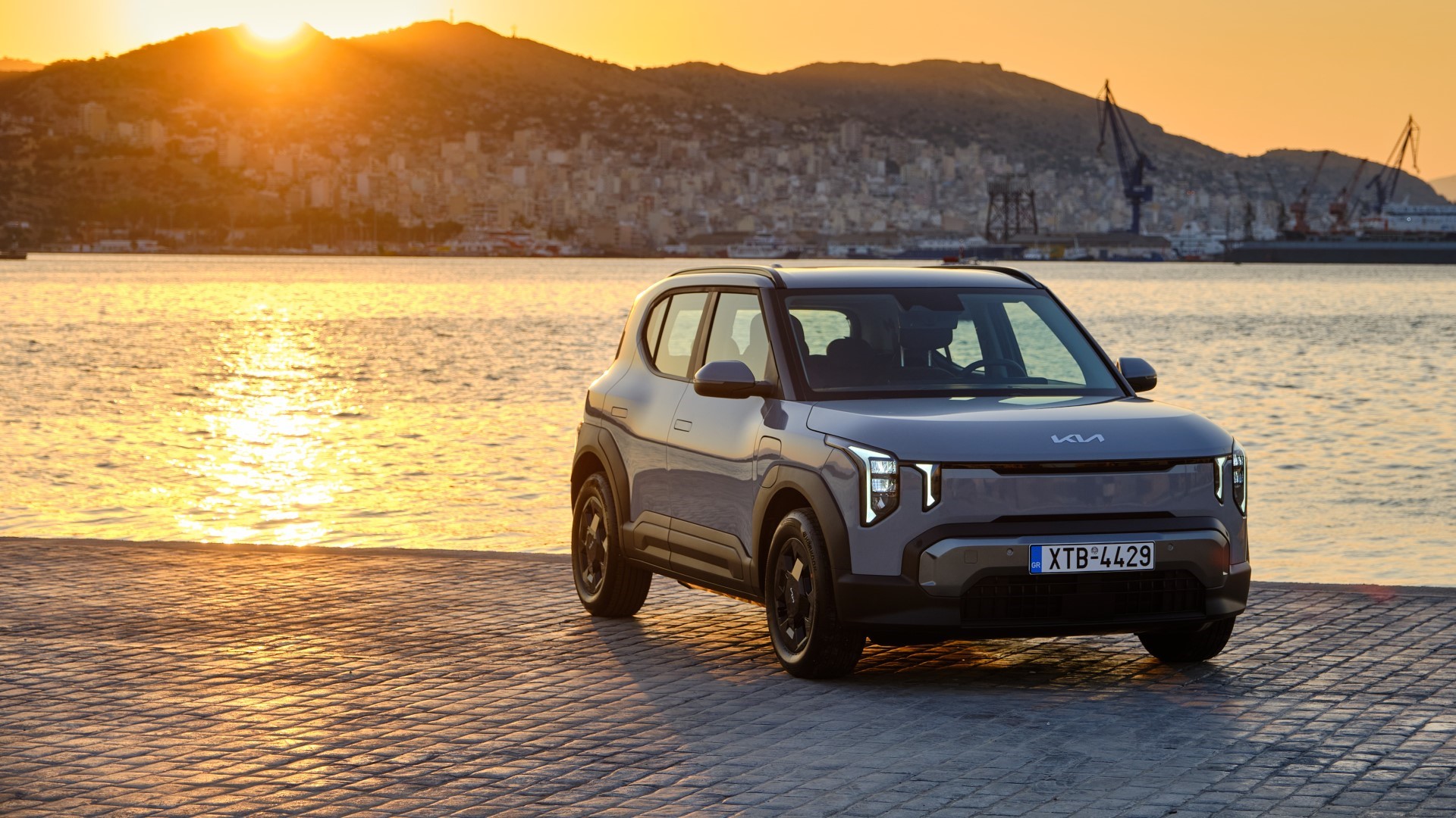 Kia EV2: Στην Ελλάδα με τιμή από 24.490 ευρώ Kia EV2: Στην Ελλάδα με τιμή από 24.490 ευρώ