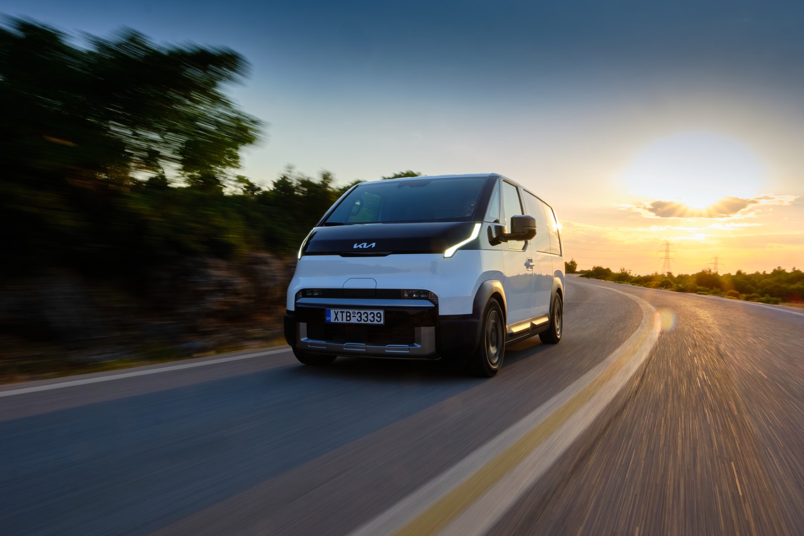 Kia EV2: Στην Ελλάδα με τιμή από 24.490 ευρώ Kia EV2: Στην Ελλάδα με τιμή από 24.490 ευρώ