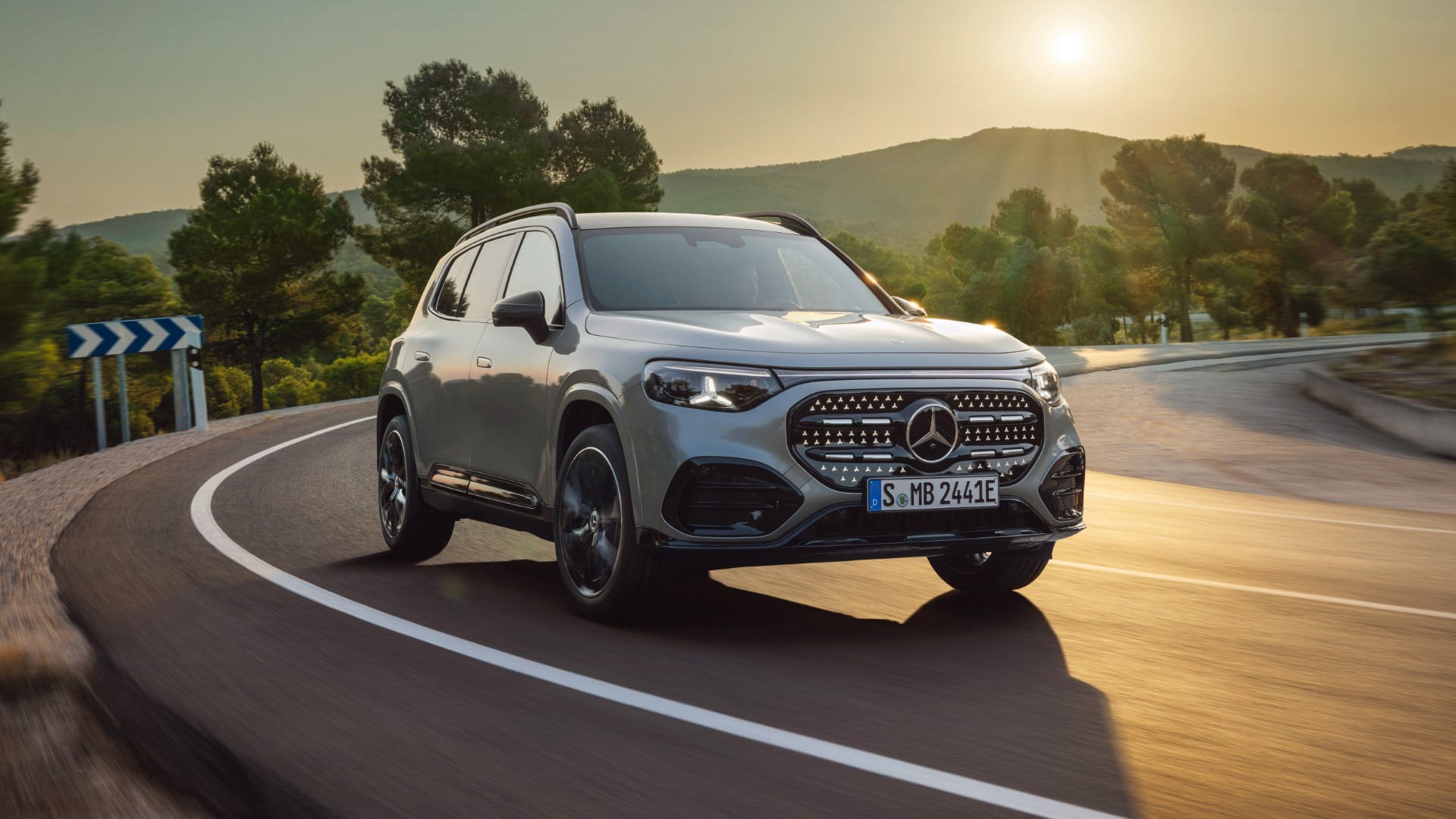 Mercedes-Benz GLB: Στην Ελλάδα με τιμή από 49.550 ευρώ