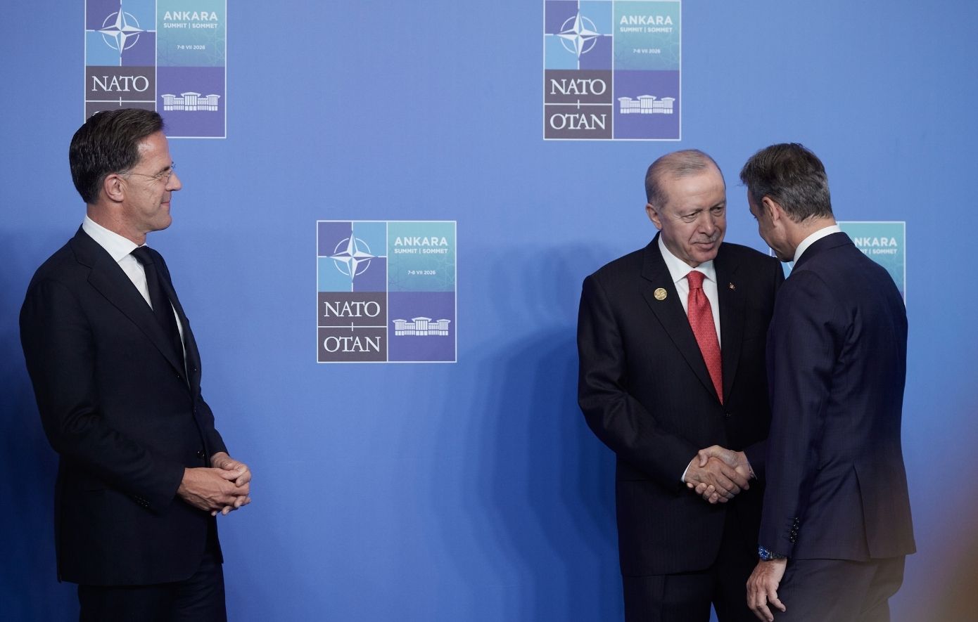 Τουρκάλα δημοσιογράφος ρώτησε τον Ρούτε για τις δηλώσεις Μητσοτάκη περί casus belli: «Είμαι εδώ για να διατηρώ την ενότητα»