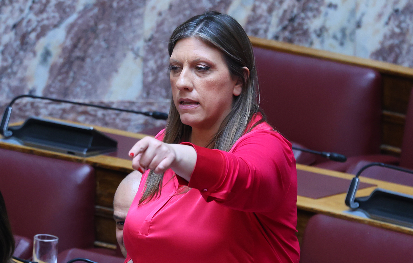 Σφοδρή επίθεση της Κωνσταντοπούλου στο ΚΚΕ: Δεν τιμώ αυτούς που αφήνουν τα έδρανά τους κενά, εισπράττοντας μισθό