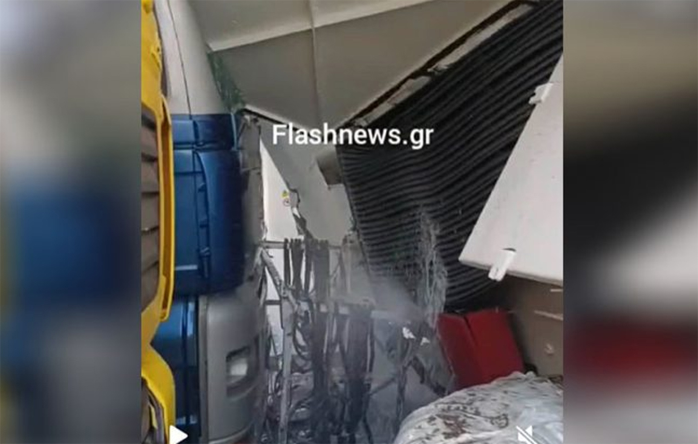 Νέα βίντεο από τη σύγκρουση των πλοίων στο λιμάνι της Σούδας &#8211; Το επικίνδυνο φορτίο με υγραέριο και πίσσα