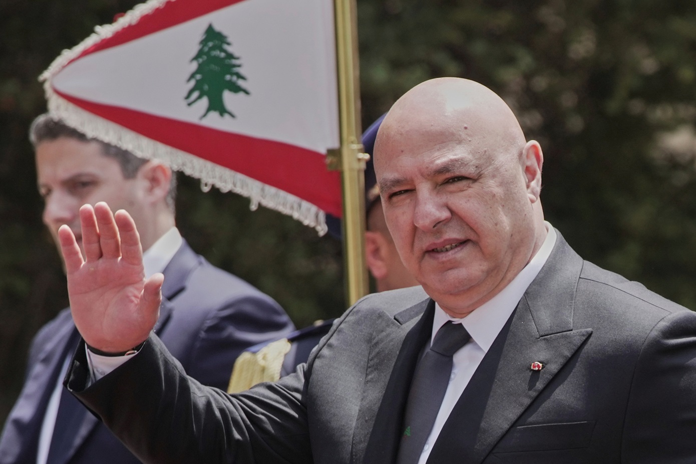 Λίβανος: Ο πρόεδρος Αούν καλεί την Ουάσιγκτον να παραμείνει στο πλευρό της χώρας του