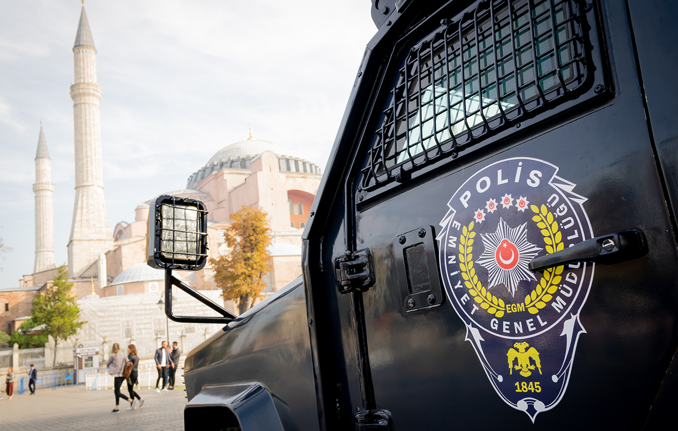 Συλλήψεις δημοσιογράφων στην Τουρκία, ενόψει της συνόδου κορυφής του ΝΑΤΟ στην Άγκυρα