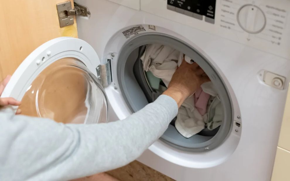Εσύ πόσο λάθος χρησιμοποιείς το πλυντήριό σου; Αν είσαι σαν αυτή τη μαμά, θα γίνεις διάσημη