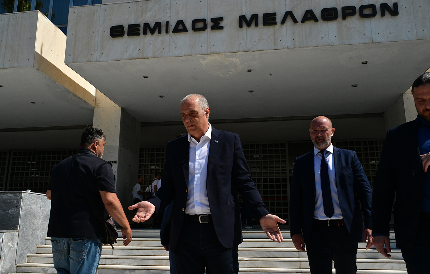 Στον Άρειο Πάγο ο Κυριάκος Βελόπουλος: «Να παρέμβει η Δικαιοσύνη για την καταγγελία Γεωργιάδη κατά Τσίπρα»