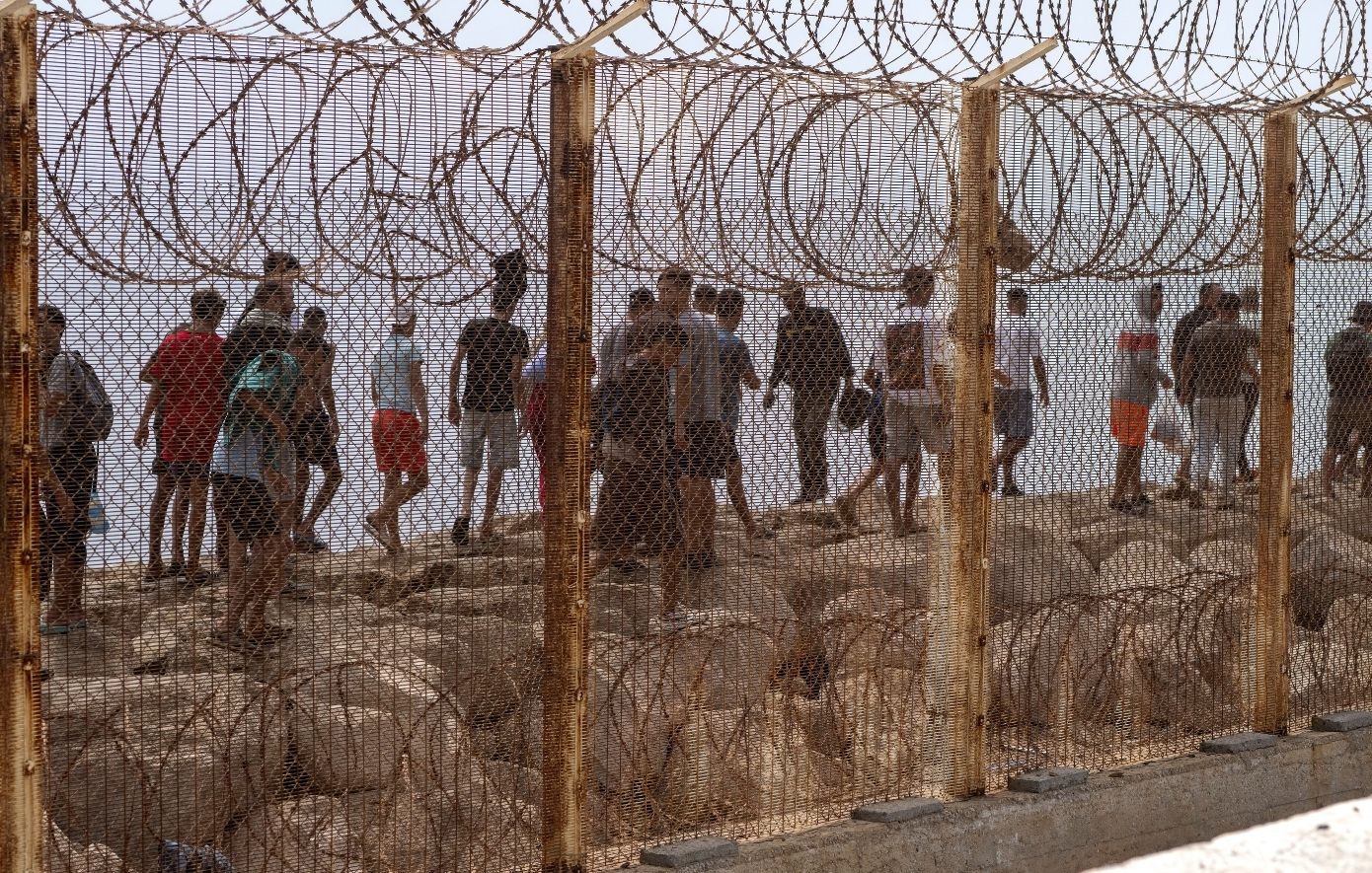 Η Ευρώπη τρέμει τη Θέουτα και γυρίζει την πλάτη στην Ισπανία