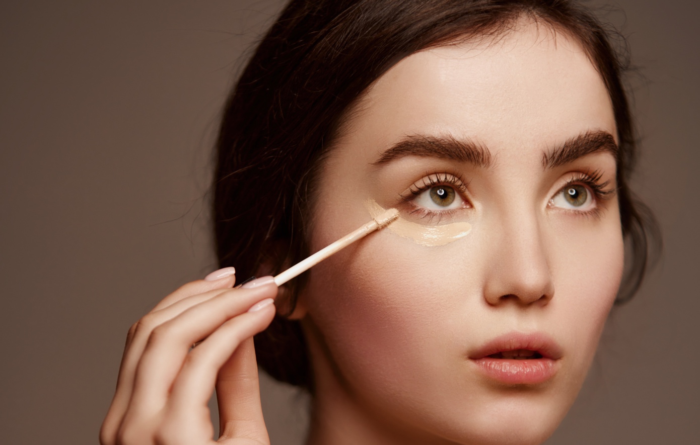 Το οικονομικό concealer που συγκρίνουν με luxury επιλογές – Και κοστίζει λιγότερο από 10€