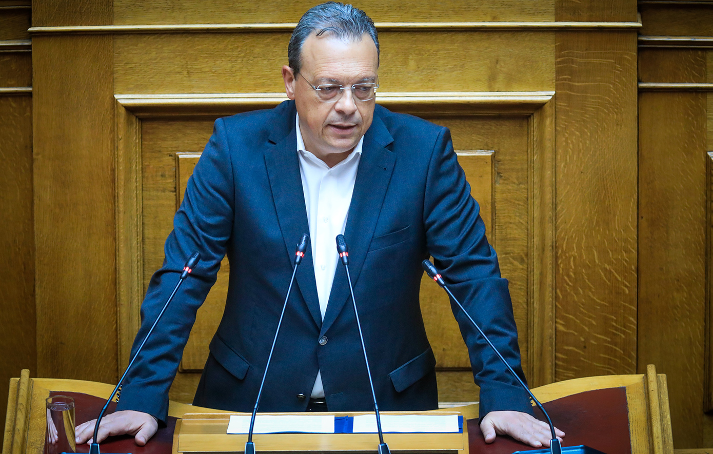 Φάμελλος κατά Μητσοτάκη: «Τέρμα τα κοινοβουλευτικά πραξικοπήματα και το κουκούλωμα»