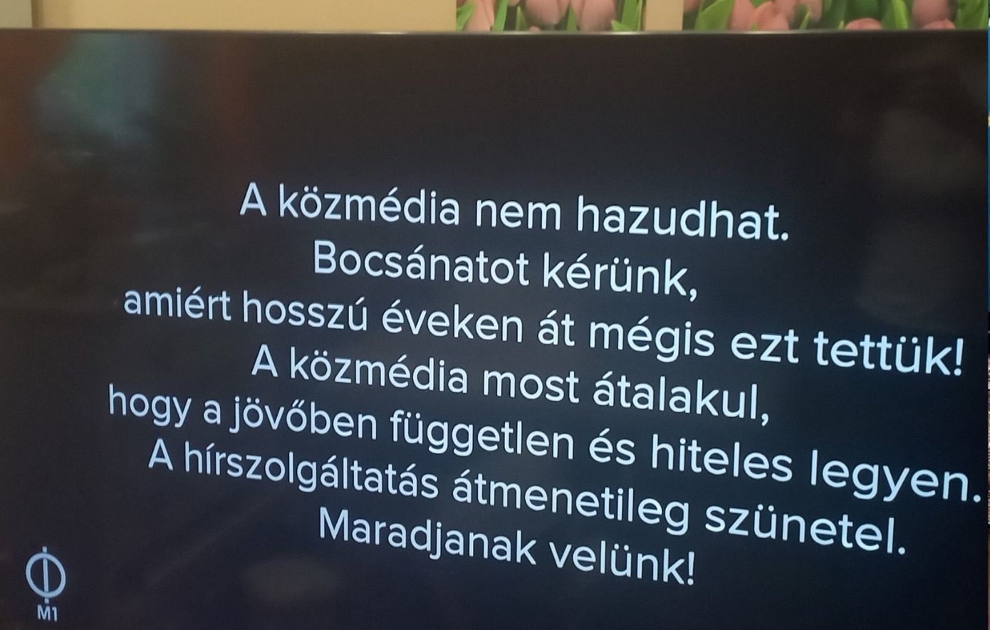 Μαύρη οθόνη στην προπαγάνδα του Όρμπαν: Η δημόσια τηλεόραση της Ουγγαρίας ζήτησε συγγνώμη για τα «χρόνια ψεμάτων»