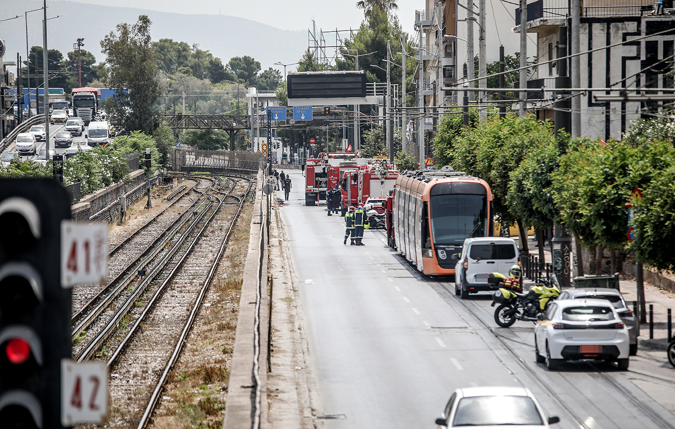 Συναγερμός για διαρροή αερίου σε βενζινάδικο στον Πειραιά, προληπτική εκκένωση πολυκατοικιών Συναγερμός για διαρροή αερίου σε βενζινάδικο στον Πειραιά, προληπτική εκκένωση πολυκατοικιών