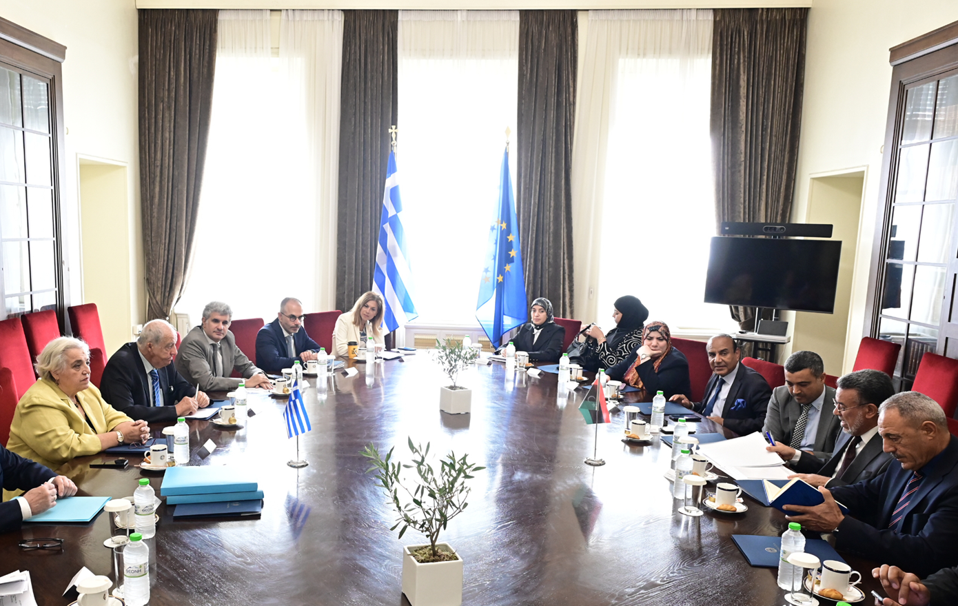Τρίτος γύρος συνομιλιών Ελλάδας με Λιβύη: Το τουρκολιβυκό μνημόνιο είναι νομικά ανυπόστατο και δεν παράγει έννομα αποτελέσματα