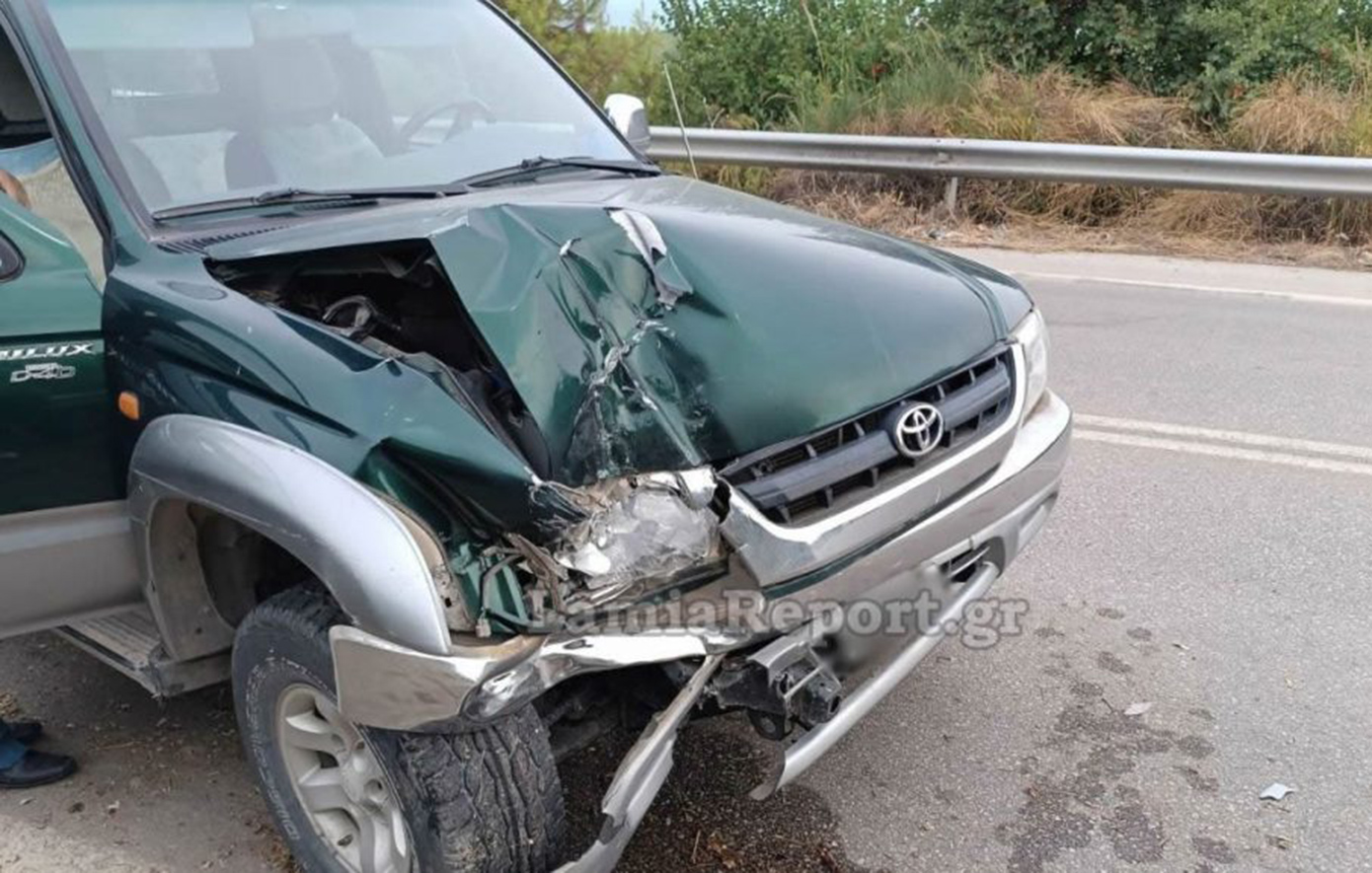 Τροχαίο στη Φθιώτιδα: Αγροτικό έπεσε σε όχημα που συνόδευε τρακτέρ να κόψει χόρτα
