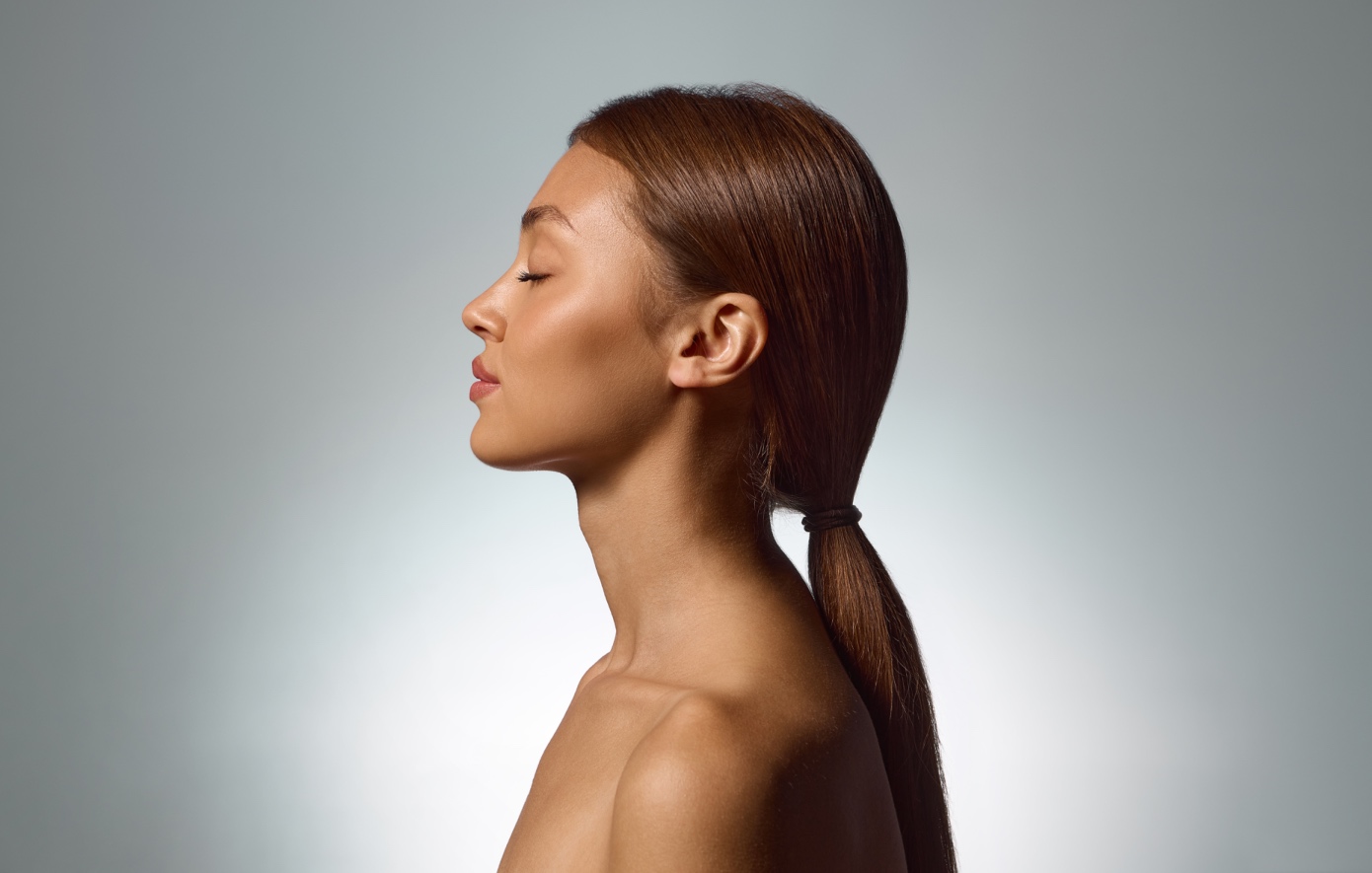 Η πιο viral, καλοκαιρινή χρήση της Nivea &#8211; Beauty editors ορκίζονται σε αυτό το old-school trick μετά τον ήλιο