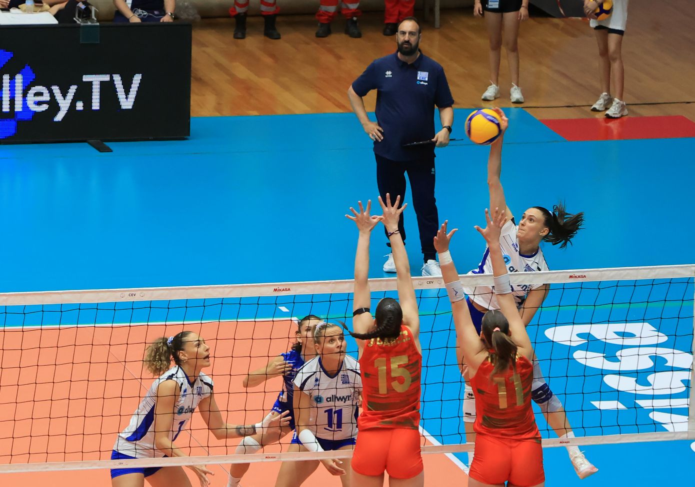 Ευρωπαϊκό Βόλεϊ Γυναικών 2026: Κόντρα στη Γαλλία η Ελλάδα για μια θέση στα προημιτελικά
