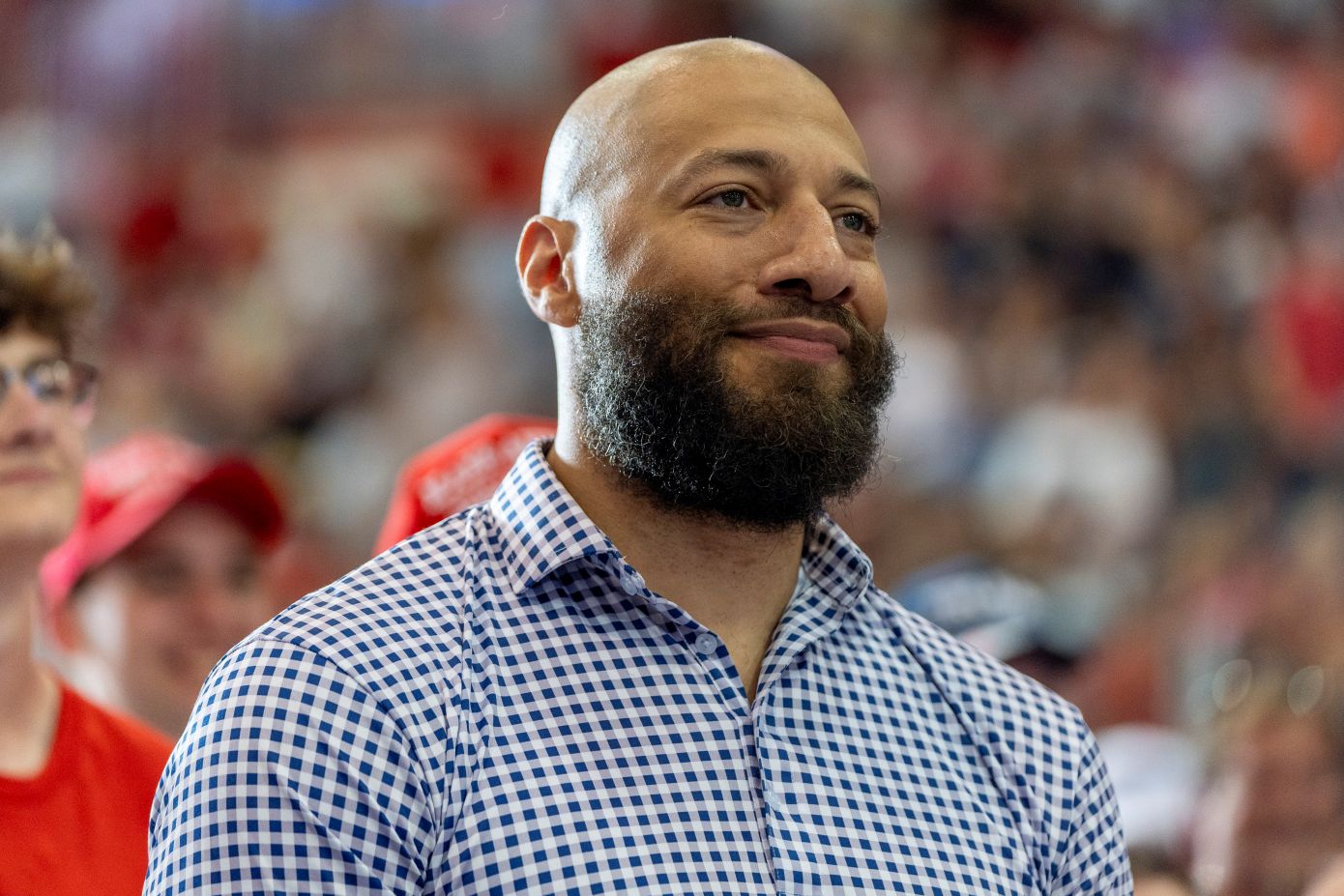 WNBA: Μετά τον Ενές Κάντερ και ο Ρόις Γουάιτ θέλει να μπει στο Draft των γυναικών του 2027