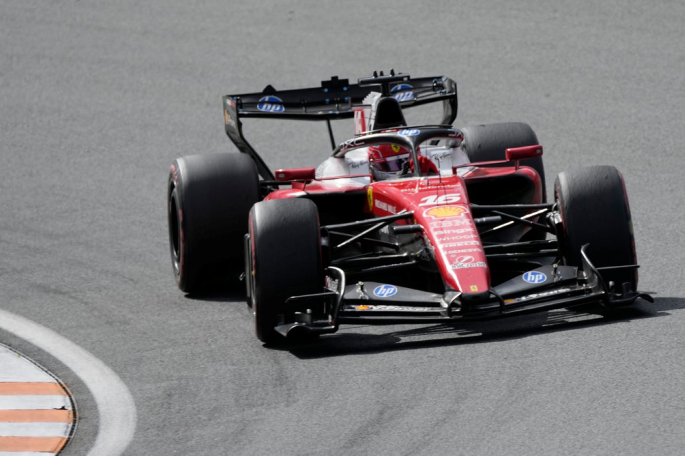 Formula 1: Με τον νέο αναβαθμισμένο κινητήρα της η Ferrari στη Μόντσα