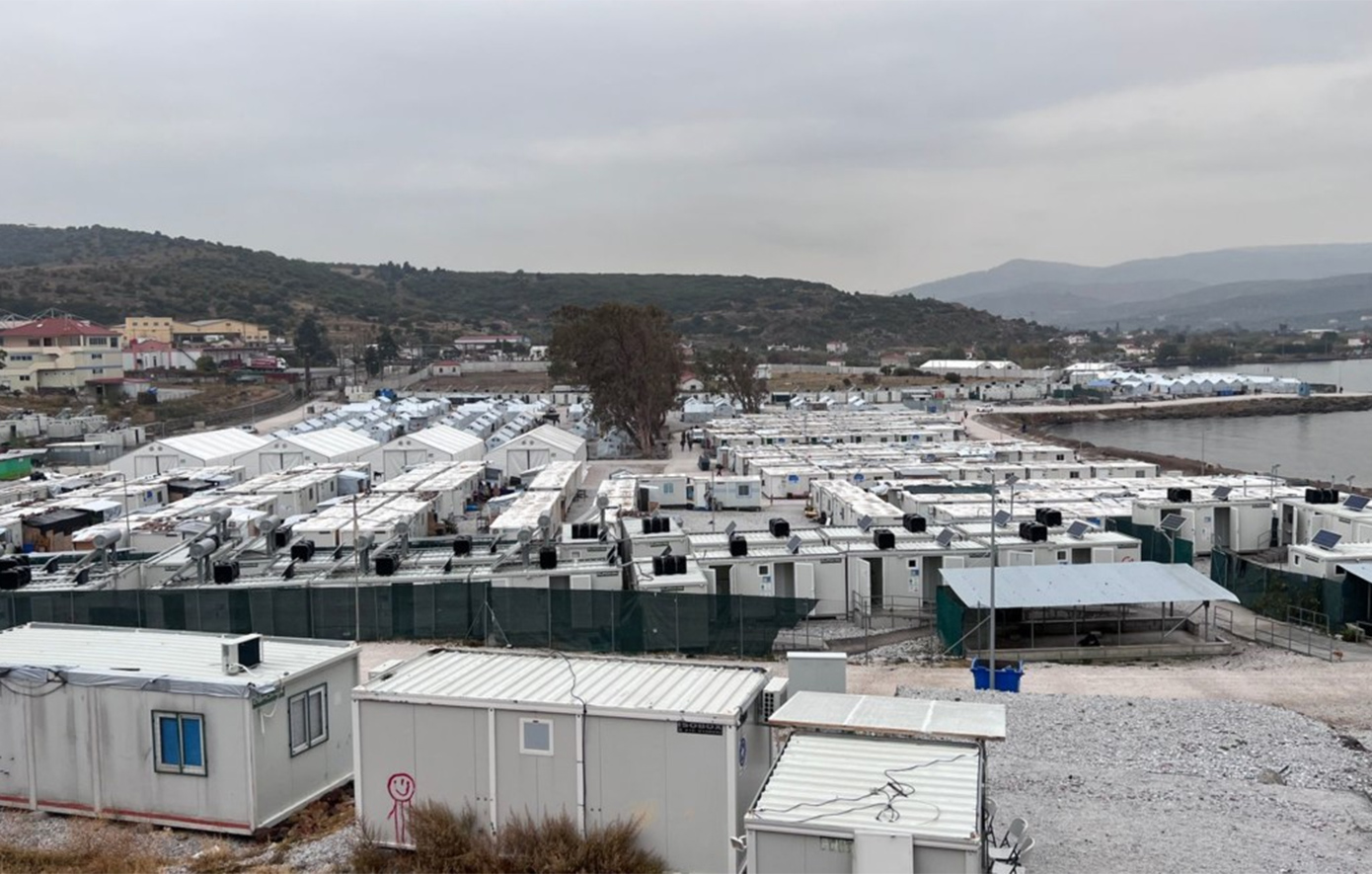 «Καμία επιβάρυνση σε Λέσβο-Σάμο»: Τι απαντά το υπουργείο Μετανάστευσης για τις προσωρινές μεταφορές μεταναστών από την Κρήτη