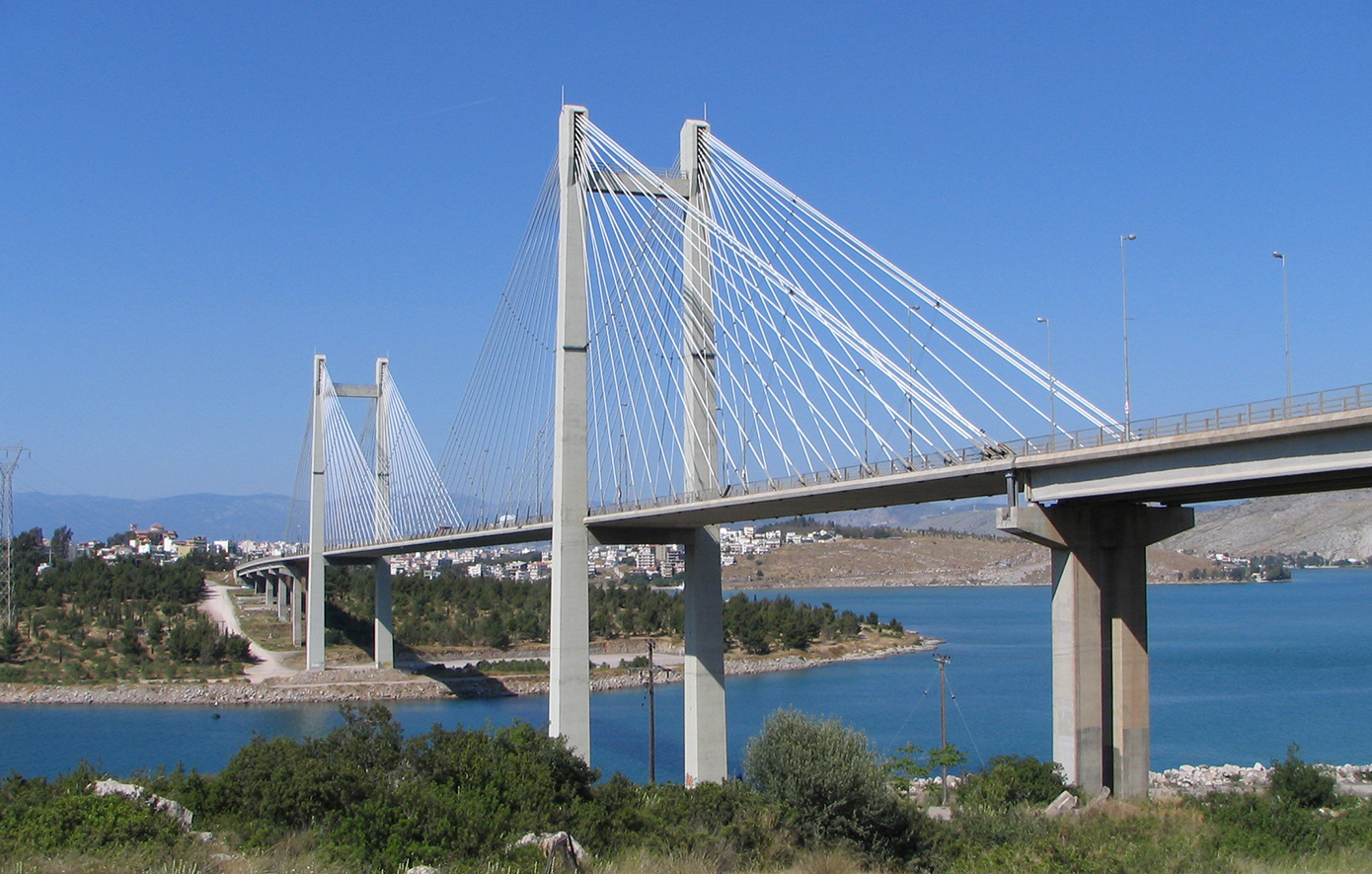 Θρίλερ στη Χαλκίδα με πτώση γυναίκας από την Υψηλή Γέφυρα &#8211; Μεταφέρθηκε στο νοσοκομείο