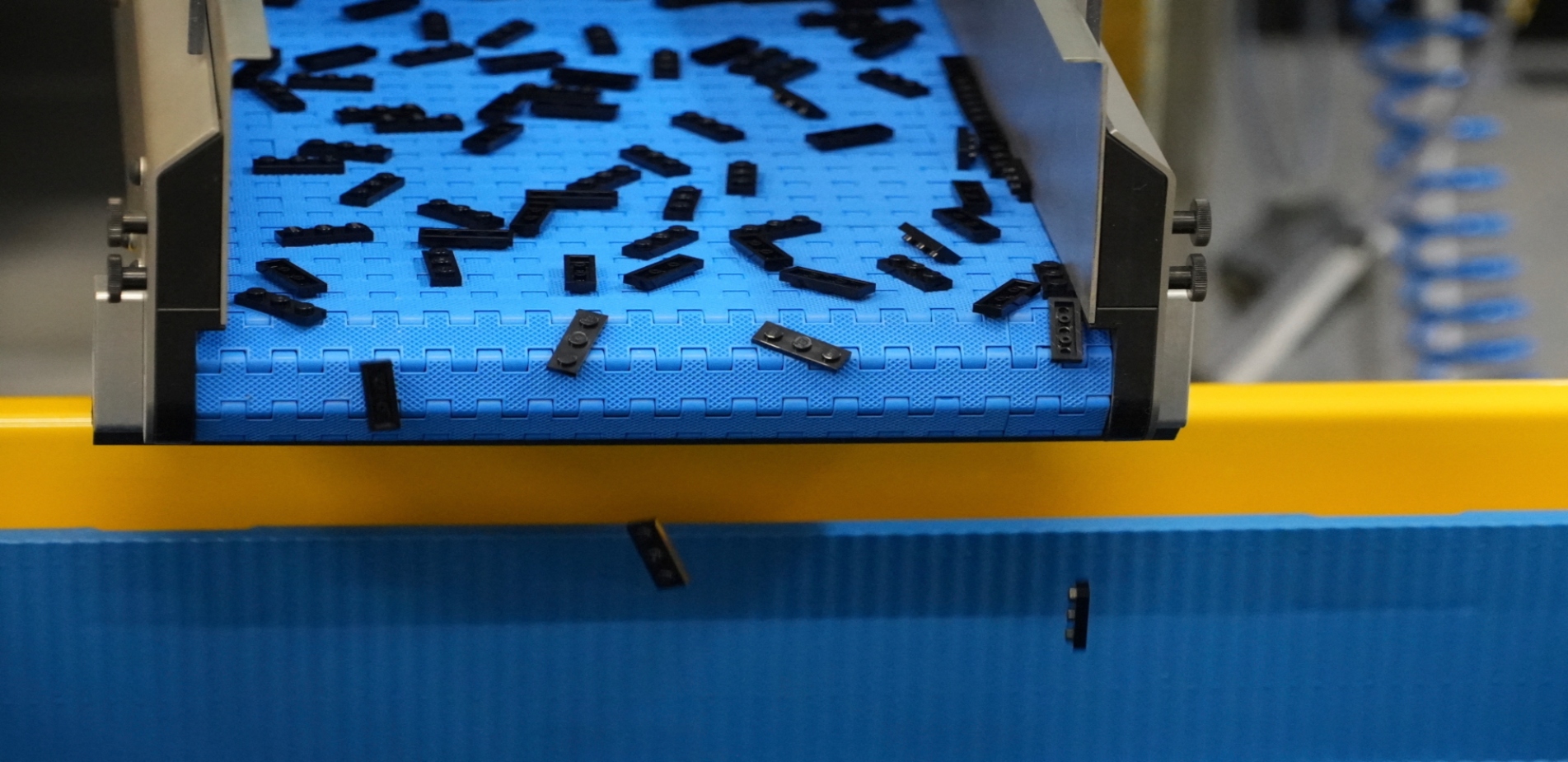 Όταν η LEGO βρέθηκε στη μεγαλύτερη κρίση της ιστορίας της – Πώς η επιστροφή στο τουβλάκι την έσωσε