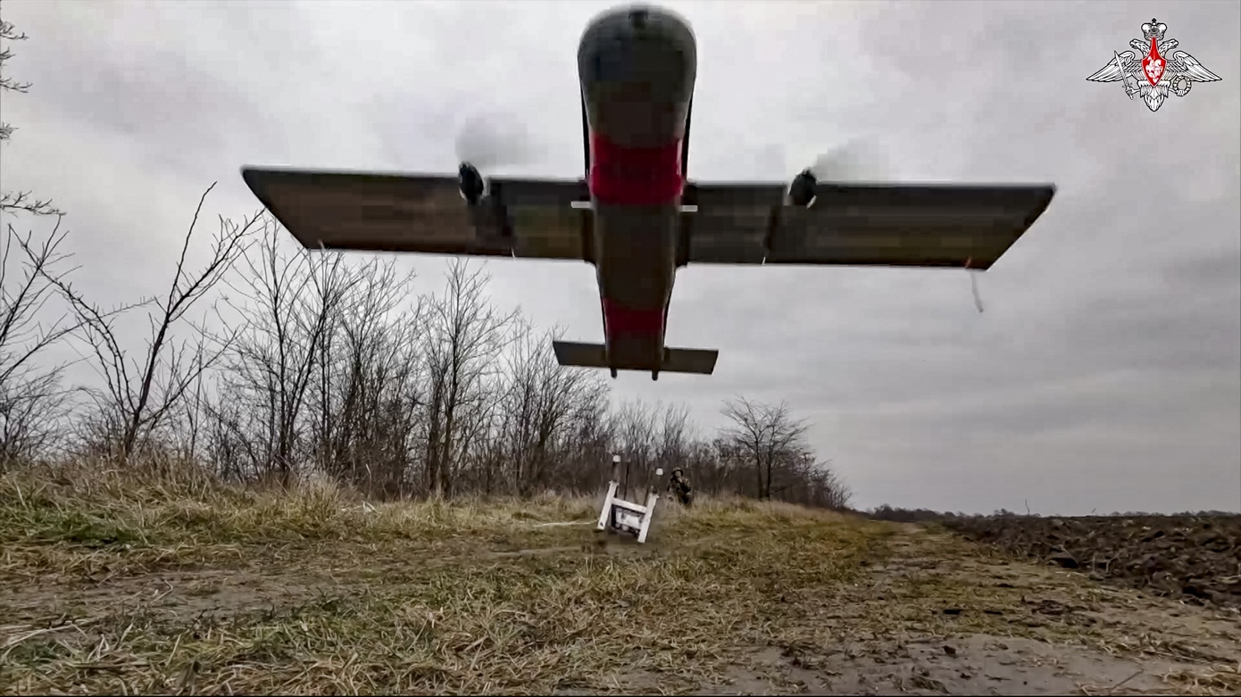 «Terminator» στο μέτωπο της Ουκρανίας: Ρωσικό drone φέρεται να επέλεξε μόνο του τον στόχο και σκότωσε 3 αμάχους