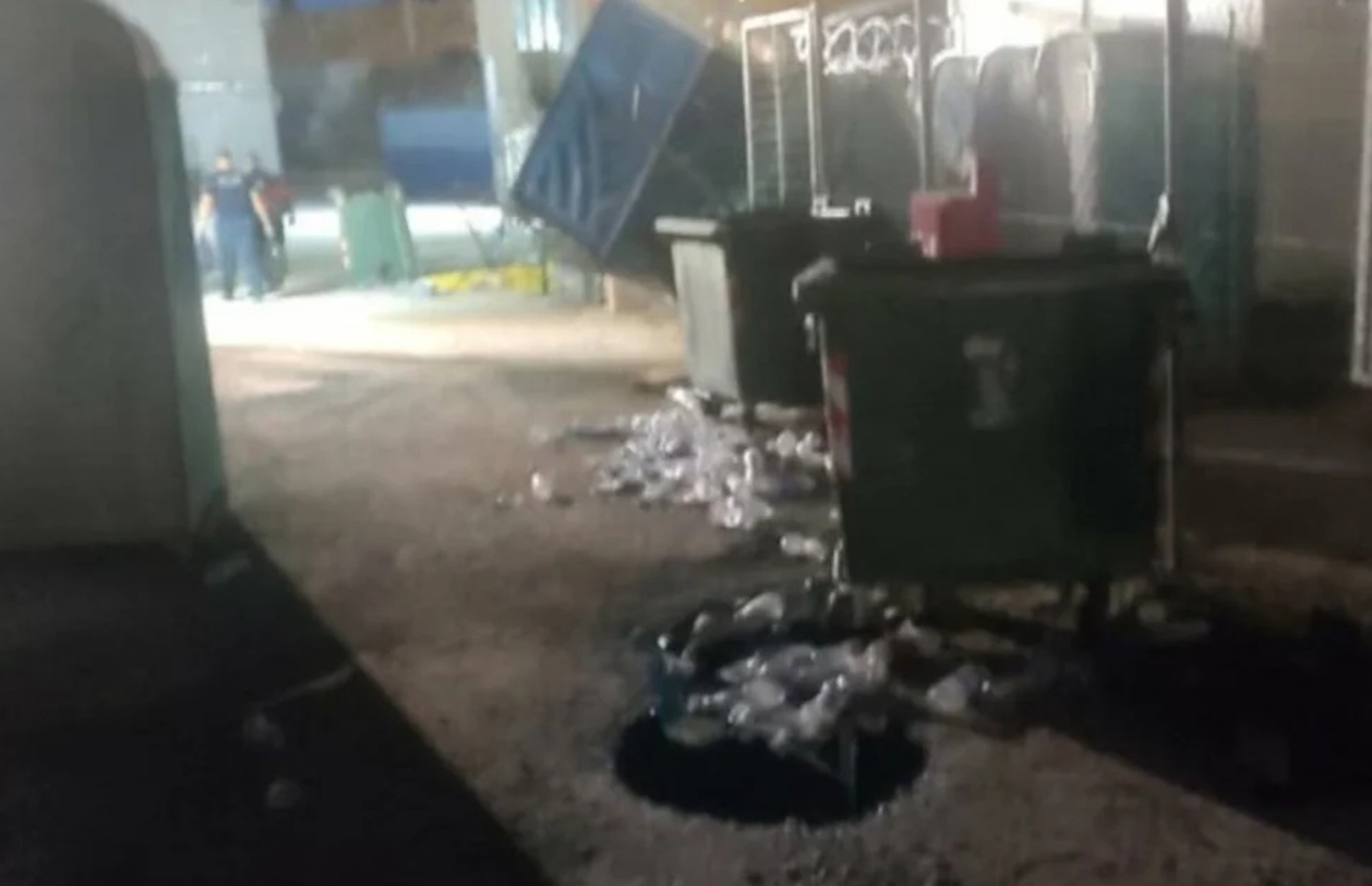 Νέα εξέγερση μεταναστών στη Δομή Σιντικής Σερρών &#8211; Σχεδόν διέλυσαν τον τελευταίο φράχτη