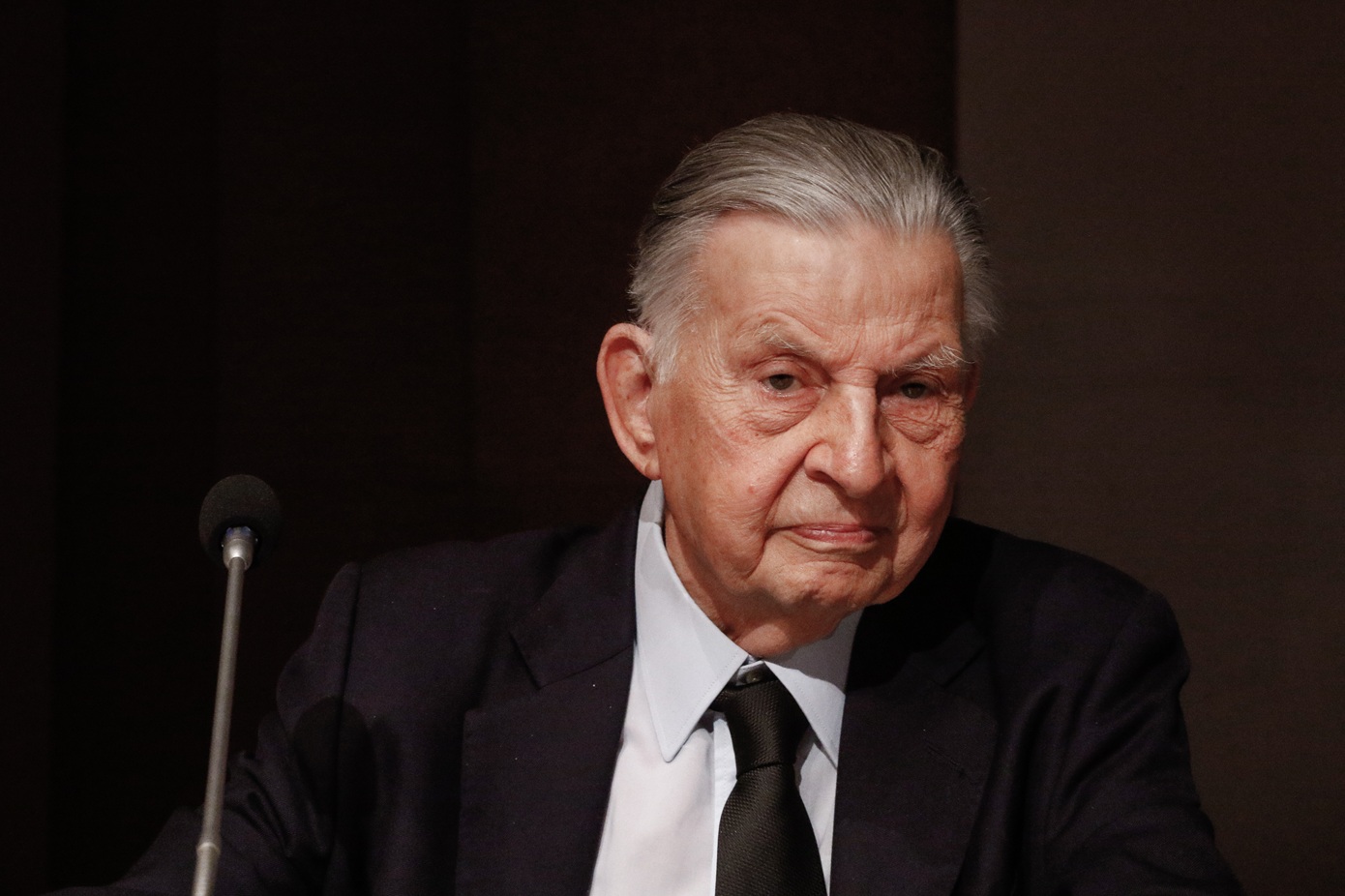 Πέθανε ο Γιάννης Βαρβιτσιώτης σε ηλικία 93 ετών
