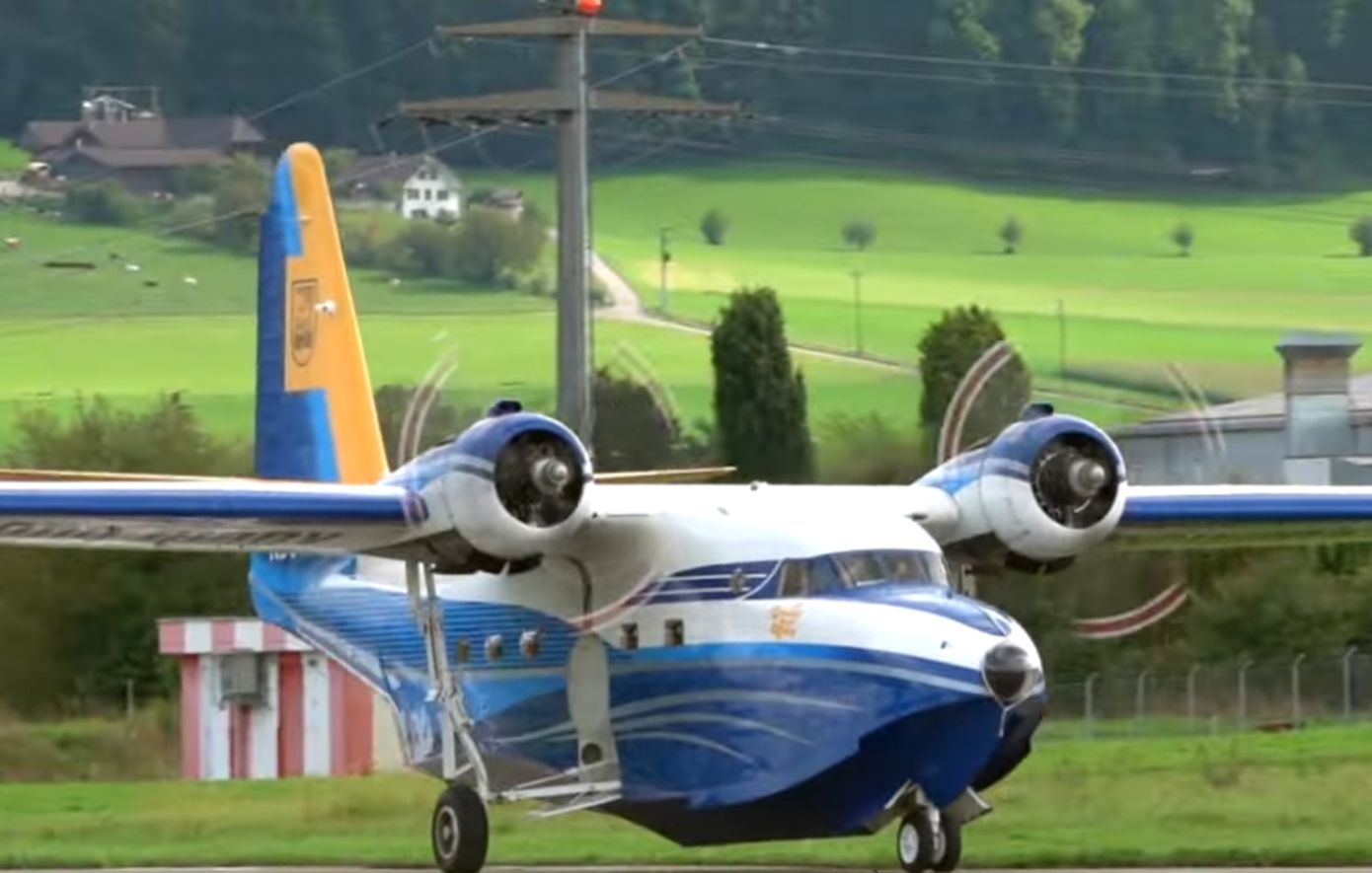 Το ιστορικό αεροσκάφος Grumman Albatross προσγειώθηκε στο αεροδρόμιο της Κεφαλονιάς