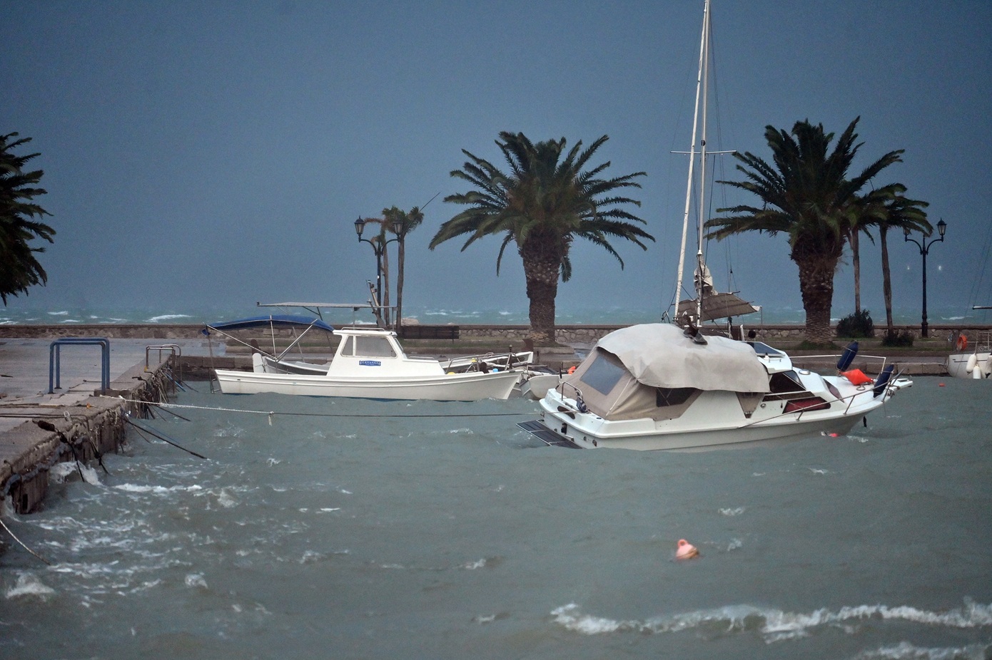 Ισχυρό μελτέμι έως 9 μποφόρ και αισθητή πτώση της θερμοκρασίας &#8211; O καιρός μέχρι τον Δεκαπενταύγουστο