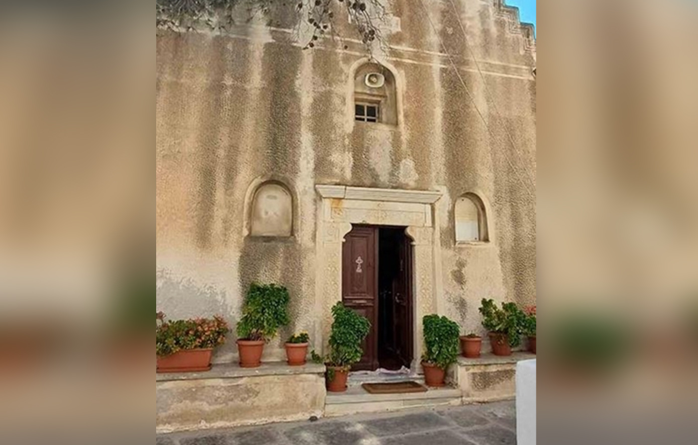 Διέρρηξαν την ιστορική Μονή Ταξιαρχών &#8211; Σε 90 δευτερόλεπτα πήραν δεκάδες πολύτιμα τάματα