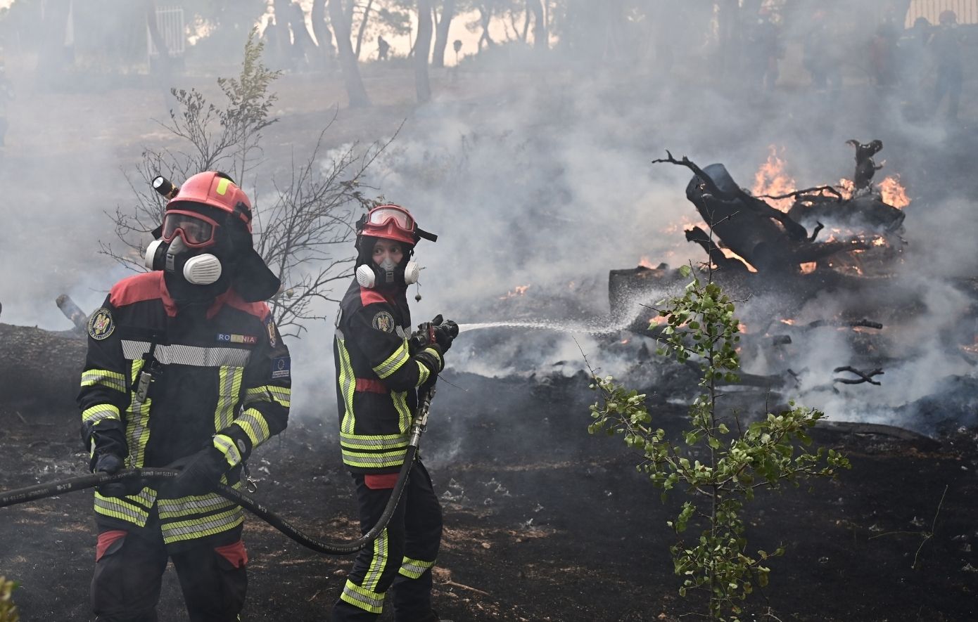 Φωτιά στο Πικέρμι: Σε άνδρα ανήκει η απανθρακωμένη σορός στο αυτοκίνητο από όπου φέρεται να ξεκίνησε η φωτιά