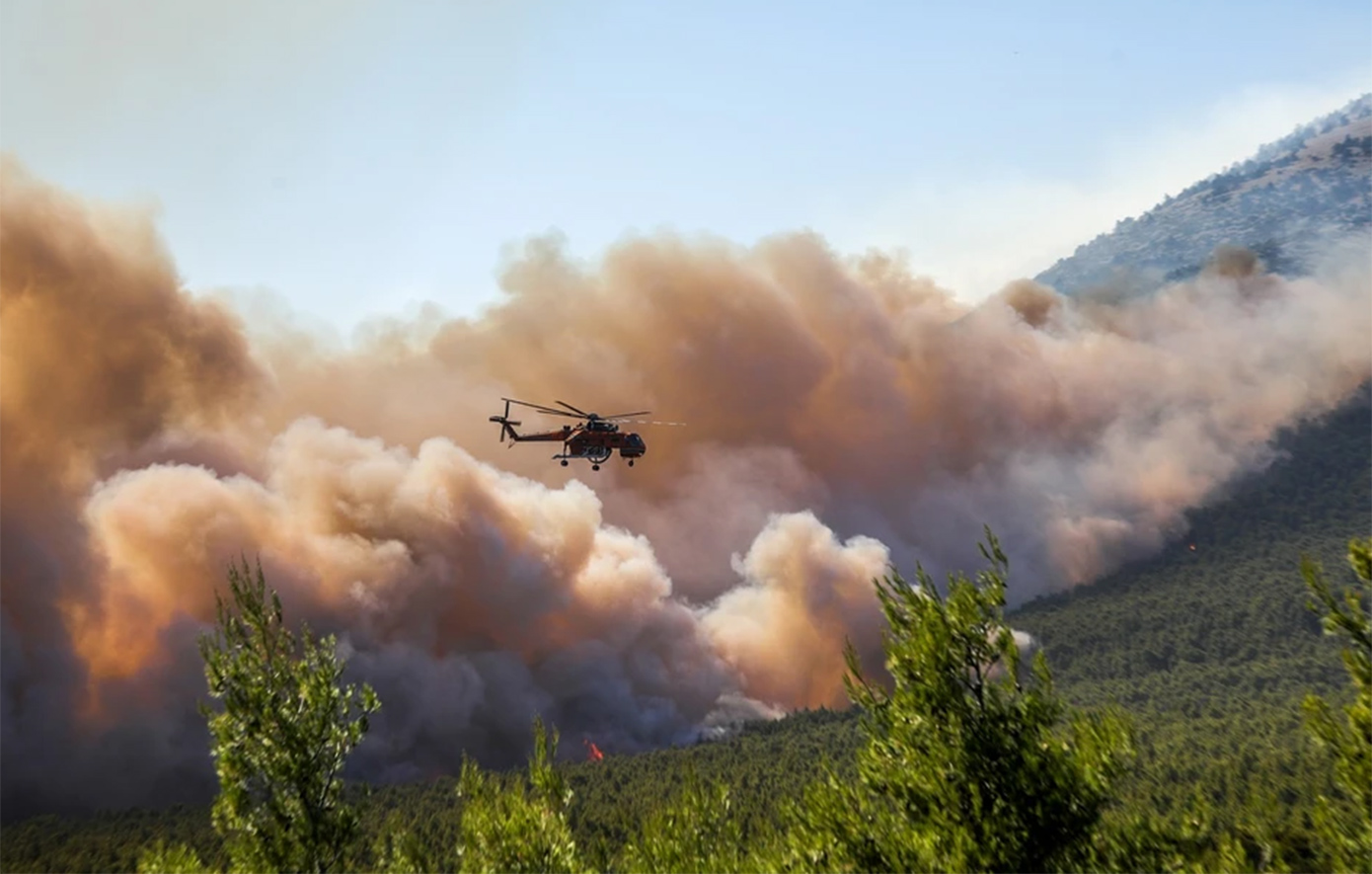 Ξεκίνησαν με ταχείς ρυθμούς οι αυτοψίες των ειδικών κλιμακίων στα καμένα κτίρια στο Σκάλωμα Φωκίδας
