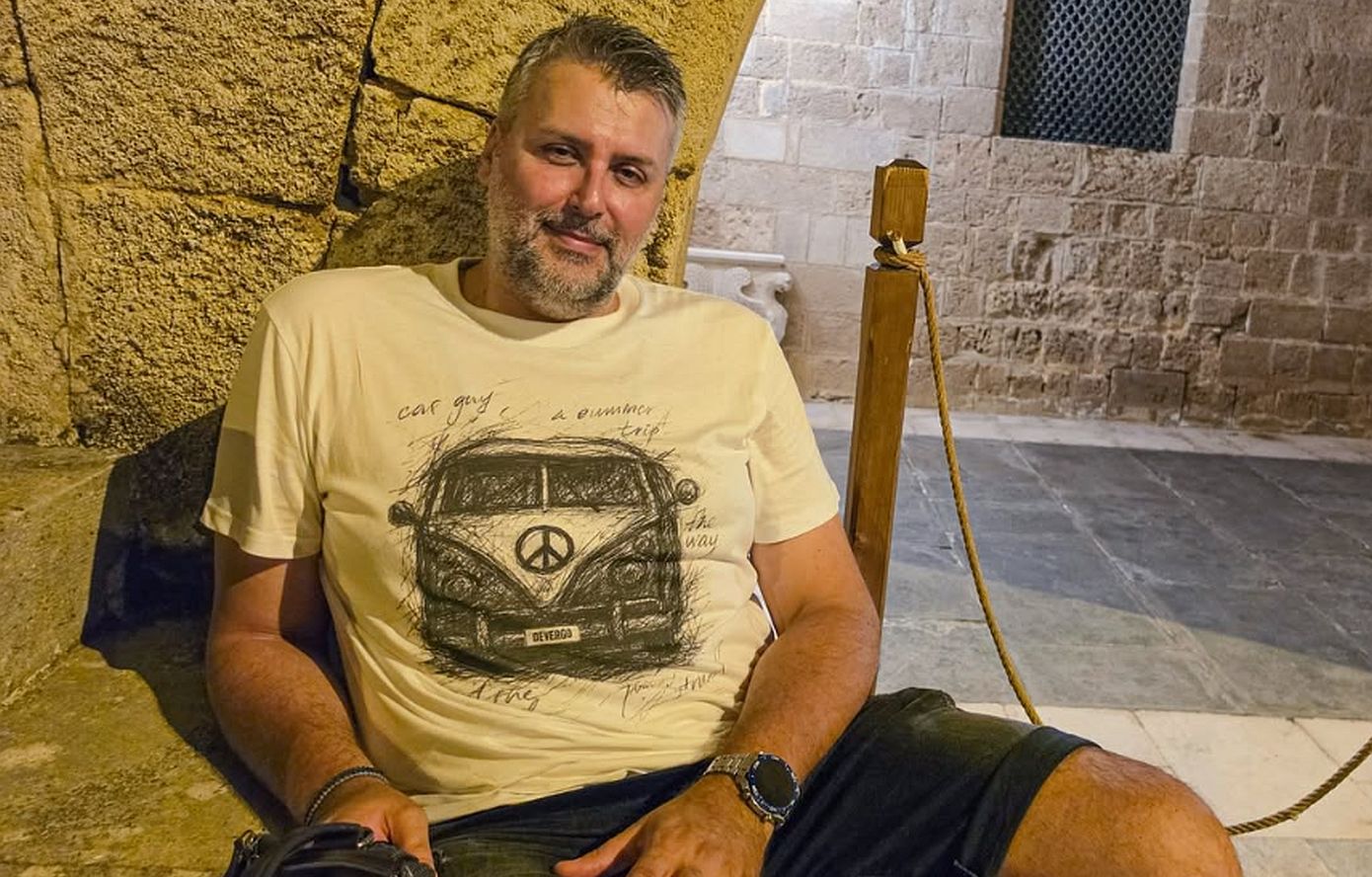 Ο Γιάννης Καλλιάνος επιστρέφει στα δελτία καιρού στο Mega 12 κιλά ελαφρύτερος