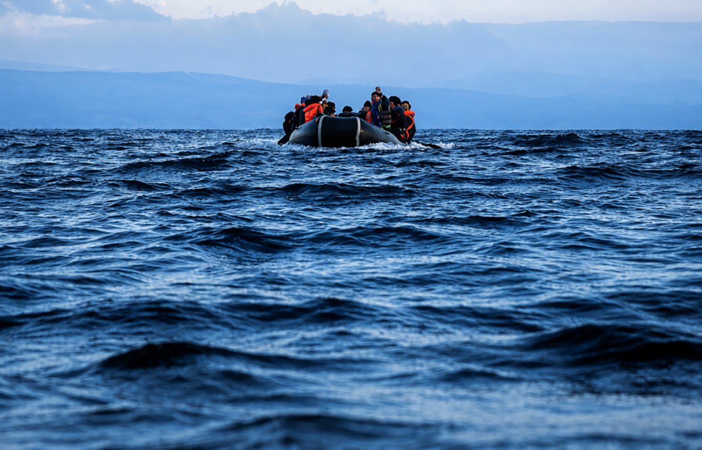 Γιγάντια επιχείρηση διάσωσης 32 αλλοδαπών στο Ταίναρο: Μεταφέρονται εσπευσμένα στο λιμάνι της Καλαμάτας