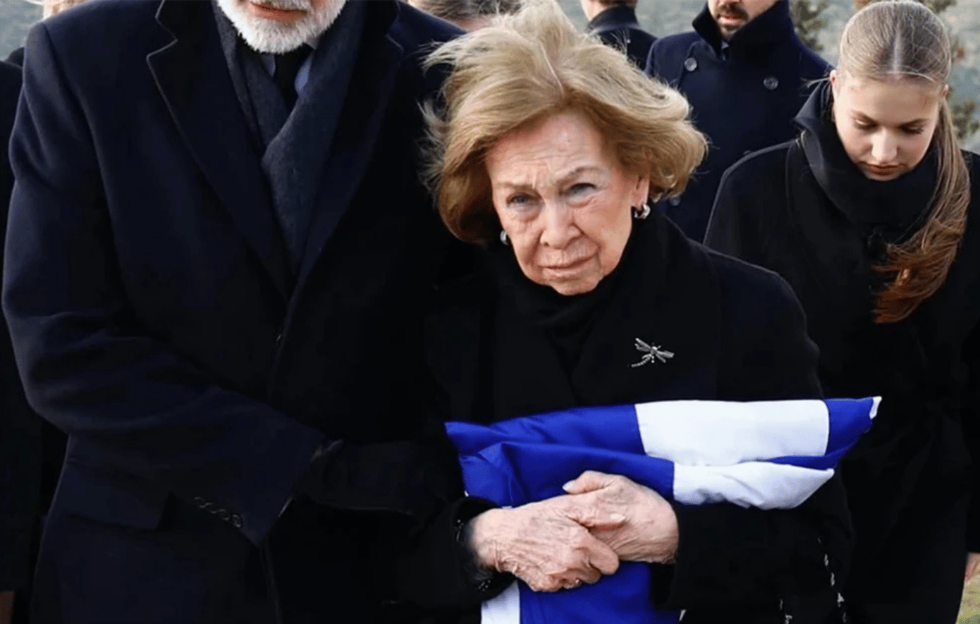 Βασίλισσα Σοφία: Το συγκινητικό κειμήλιο της πριγκίπισσας Ειρήνης που φόρεσε σε δημόσια εμφάνιση