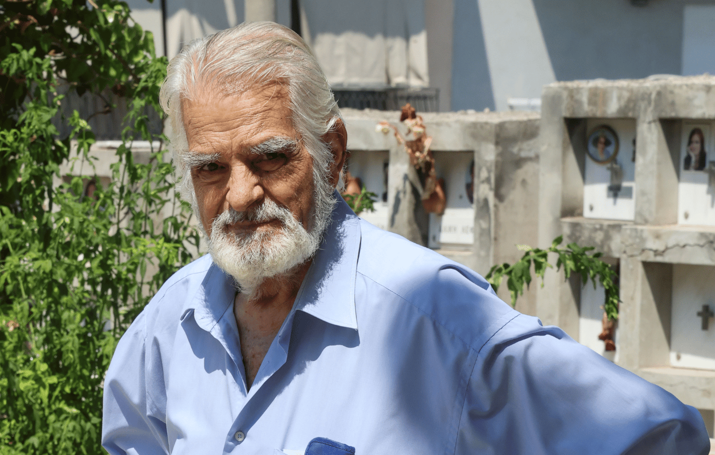 Ο Κώστας Πρέκας έγινε 85 ετών &#8211; Το σπάνιο κλικ από το 1972 στον Πειραιά