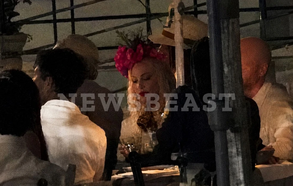 Madonna για την Ελλάδα: «Είμαι τυχερή που βρίσκομαι σε έναν τόπο μαγικό και ευλογημένο» &#8211; Οι φωτογραφίες που ανέβασε