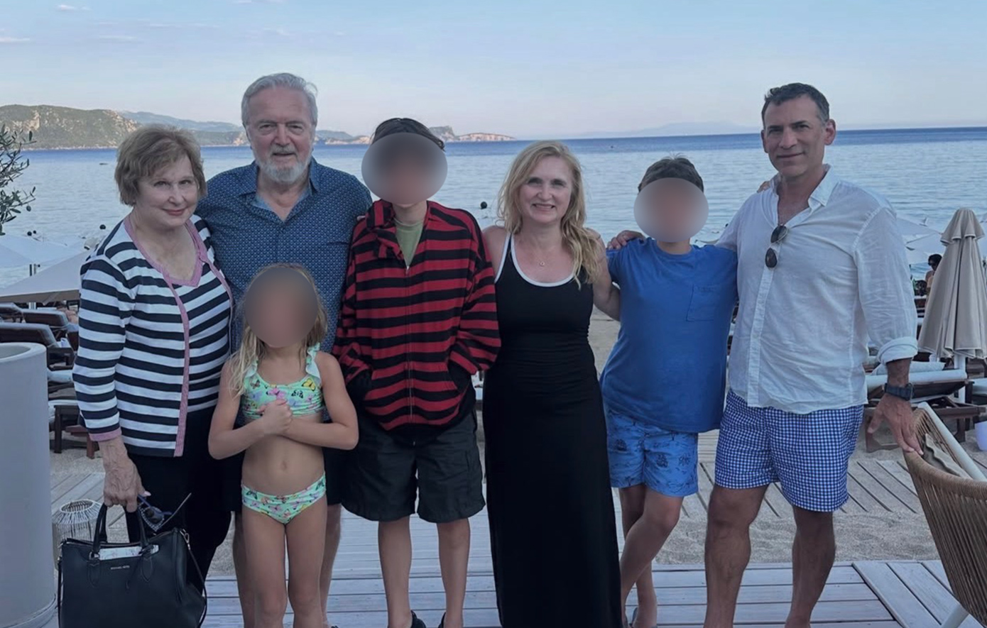 Το καλοκαιρινό ραντεβού του Nicolas Gage με τον τόπο καταγωγής του, στην Ήπειρο