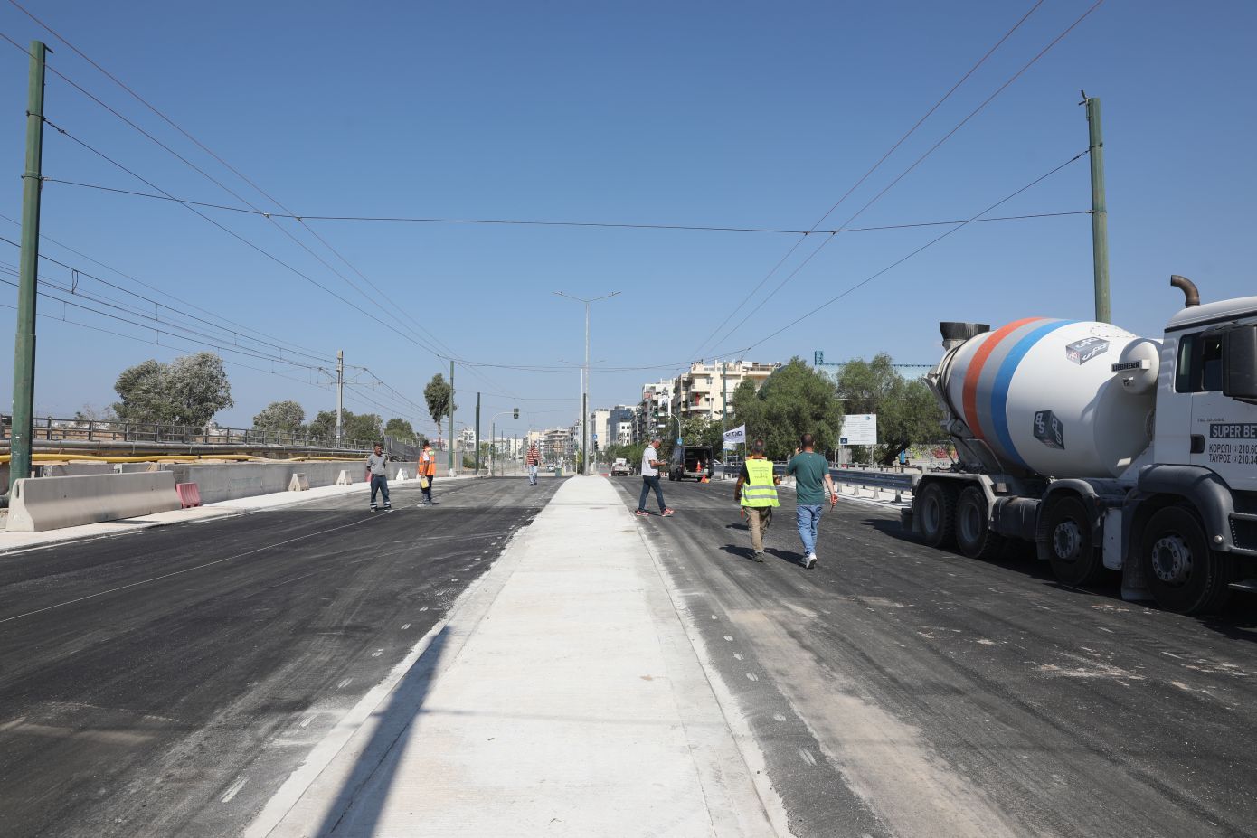 Παραδίδεται στην κυκλοφορία η παλαιά Λεωφόρος Ποσειδώνος