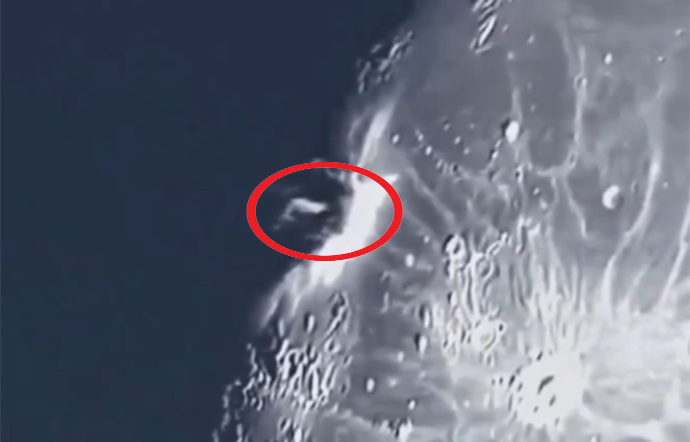 Δέος από την πρόσκρουση πυραύλου της SpaceX στη Σελήνη με ισχύ 3 τόνων TNT &#8211; Άνοιξε νέο κρατήρα &#8211; Δείτε το βίντεο