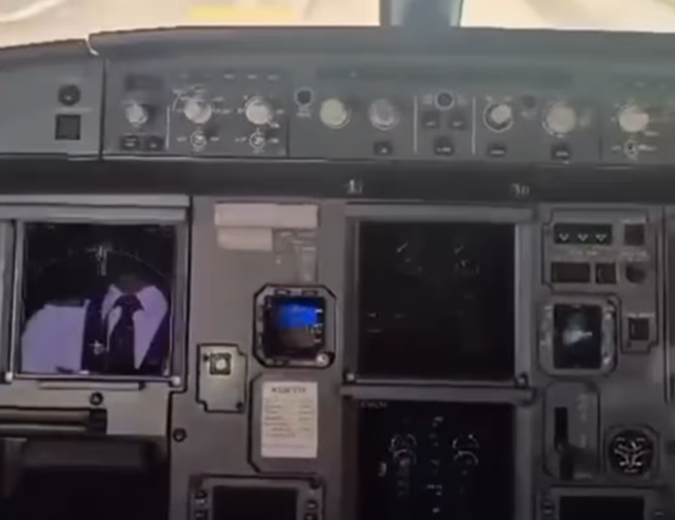 Τρόμος μέσα σε Airbus A320 στην Κολομβία: Ο σεισμός των 7,4 Ρίχτερ το «ταρακούνησε» ενώ ήταν έτοιμο για απογείωση