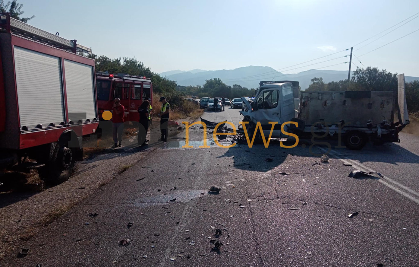 Συντετριμμένος ο πατέρας και σύζυγος των θυμάτων στο τροχαίο στις Σέρρες: «Έχασα και τη γυναίκα και το παιδί μου, τα έχασα όλα»