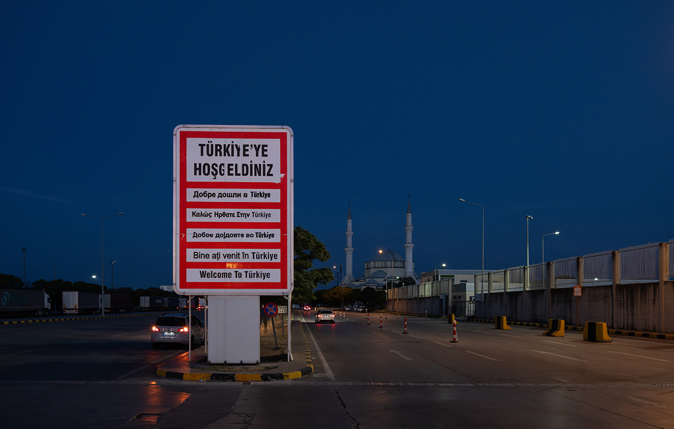 Μπλόκο στη Βουλγαρία με κατάσχεση 45 ημιαυτόματων όπλων σε φορτηγό με σύκα που ξεκίνησε από την Τουρκία