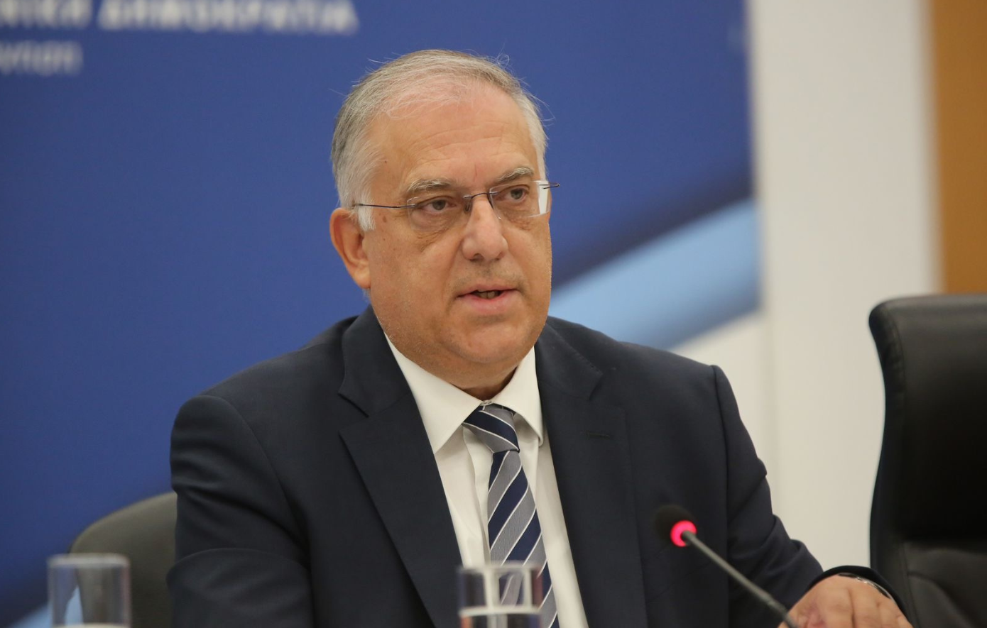 T. Θεοδωρικάκος: Περίπου 1.500 προϊόντα με μειωμένες τιμές από τη Δευτέρα &#8211; Επενδύσεις 1 δισ. ευρώ στη Μακεδονία