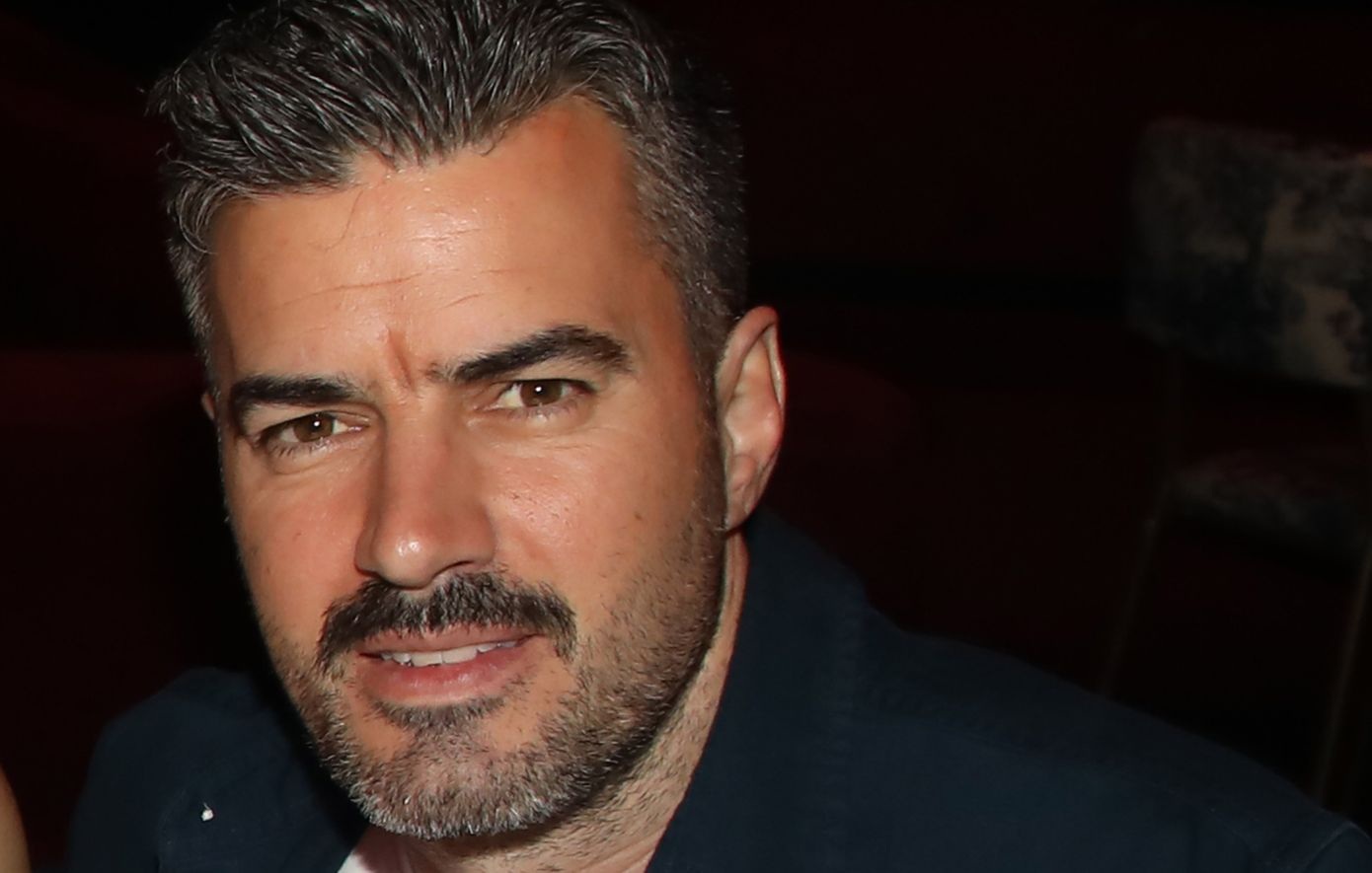 Γιάννης Τσιμιτσέλης: Οι σπάνιες φωτογραφίες με τον αδελφό του και οι ευχές για τα γενέθλιά του