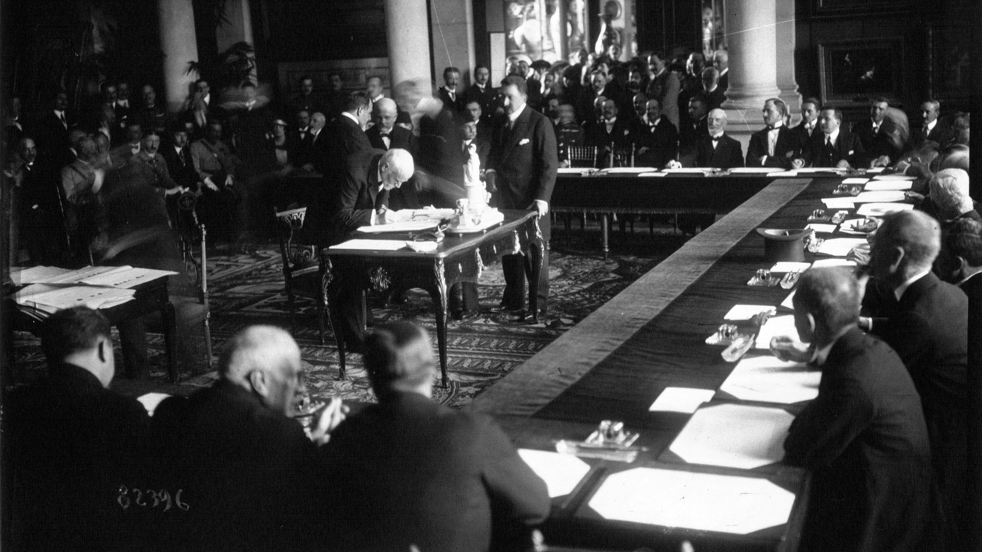 Σαν σήμερα 10 Αυγούστου: Η Ελλάδα αγγίζει για λίγο το όνειρο «των δύο ηπείρων και των πέντε θαλασσών»