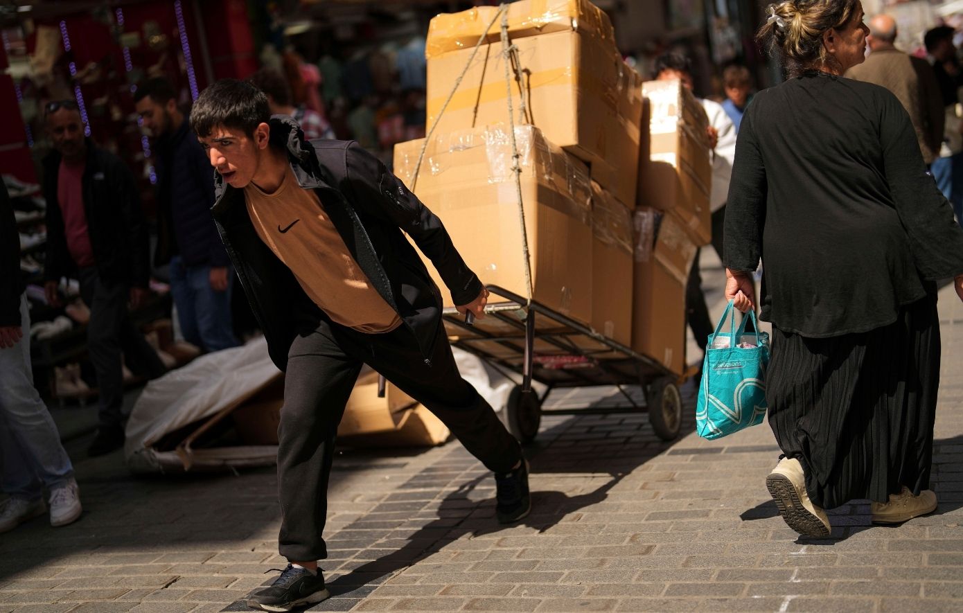 Τουρκία: Έπεσε η ανεργία στο 7,8% αλλά αυξάνεται η «κρυφή» πίεση στην αγορά εργασίας
