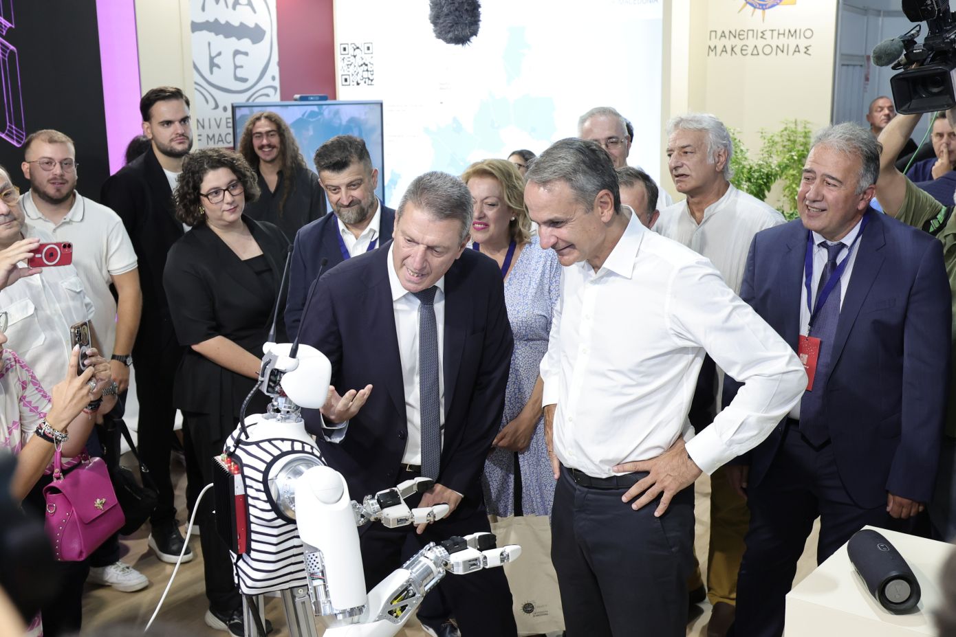 ΔΕΘ 2026: Στα εγκαίνια ο Κυριάκος Μητσοτάκης, επισκέπτεται τα περίπτερα &#8211; Η δέσμη μέτρων και το «πορτοφόλι» των πολιτών