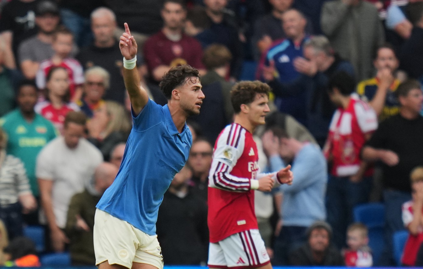 Premier League: Γκολάρα του Κωστούλα στον «εμφύλιο» με τον Τζόλη
